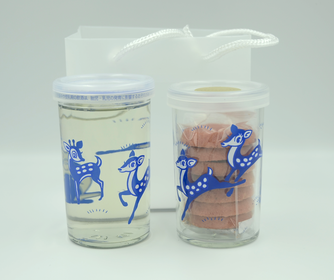 若鹿バンビカップとイチゴのクッキー